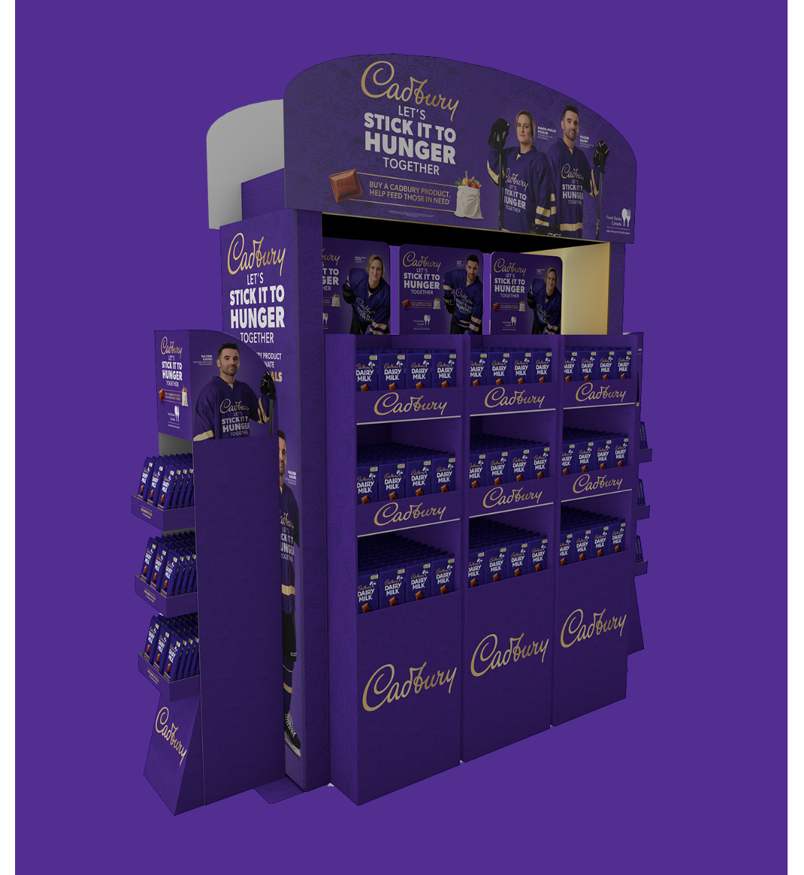 Un présentoir Cadbury violet faisant la promotion d'une initiative contre la faim avec plusieurs barres de chocolat disposées sur des étagères.